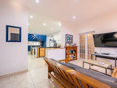 Depto Tipo Casa en Venta de 7 ambientes
