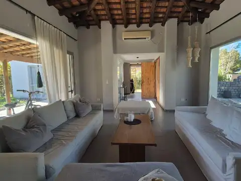 Casa en Alquiler al Noreste