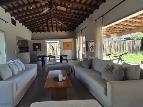 Casa en Alquiler al Noreste