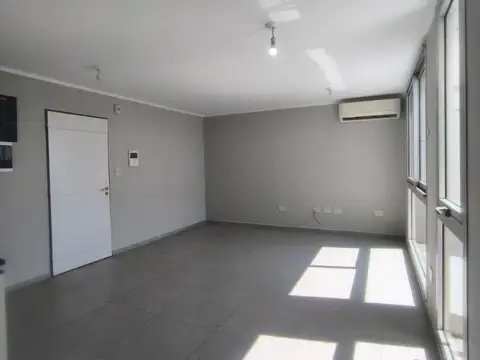 DEPARTAMENTO 1 DORM TORRE ALARIF - CÉNTRICO .