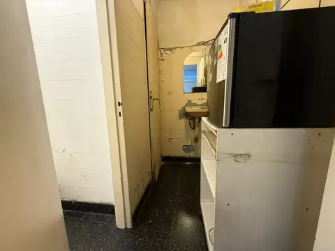 Oficina 2 ambientes con 1 baño