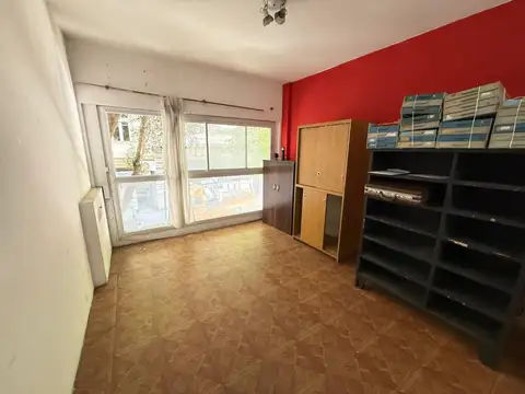 LAVALLE 2000, Piso 1