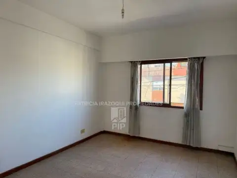 Depto Tipo Casa en Venta en El Palomar, USD 45.000