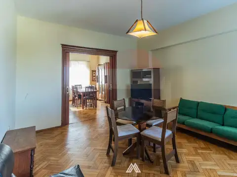 Departamento en Venta de 6 ambientes