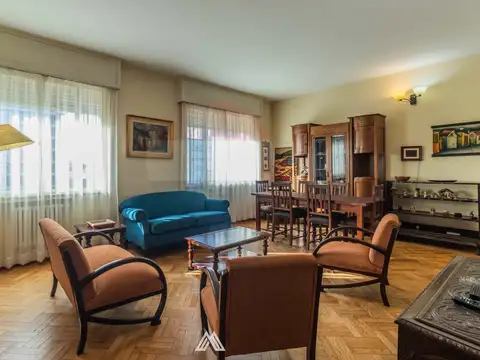 VENTA APARTAMENTO, 5 DORMITORIOS SOBRE BULEVAR