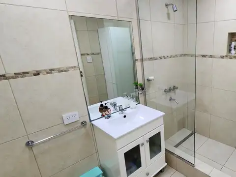 Depto Tipo Casa en Venta 5 años