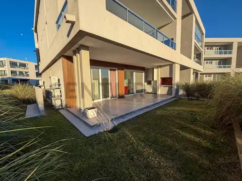 ALQUILER DOS AMB |TOWN HOUSE | PB CON PATIO | LA CALESA, PILARÁ
