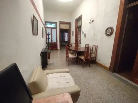 Casa en Venta en Centro  - Zárate, USD 85.000