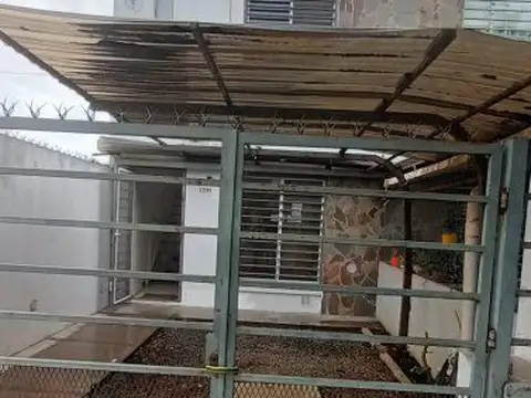 Dúplex de 2 amb. con cochera en venta