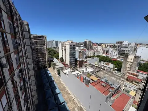 Doctor Enrique Finochietto 400, Piso 12