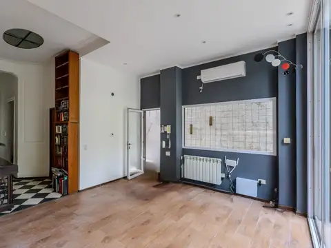 Depto Tipo Casa en Venta con 1 cocheras