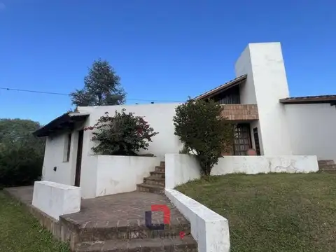 Avenida Malvinas Argentinas 800