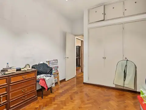 CASA A REFACCIONAR - VENTA - 7 AMBIENTES - PATIO - BELGRANO R