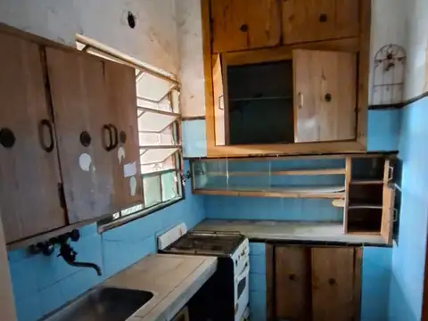 Casa 3 ambientes con 1 baño