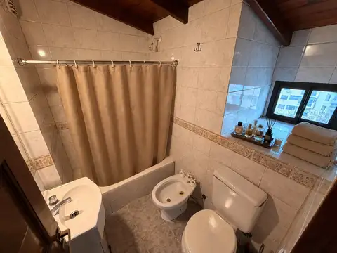 Dueño directo | Dúplex en piso alto con vista abierta – Florida
