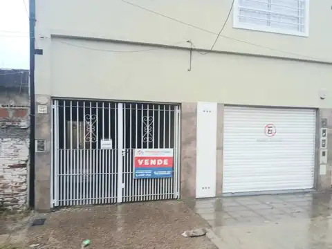 Venta amplia vivienda en 2 plantas de 3 amb c/cochera