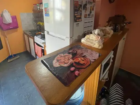 Depto Tipo Casa 4 ambientes con 2 baños