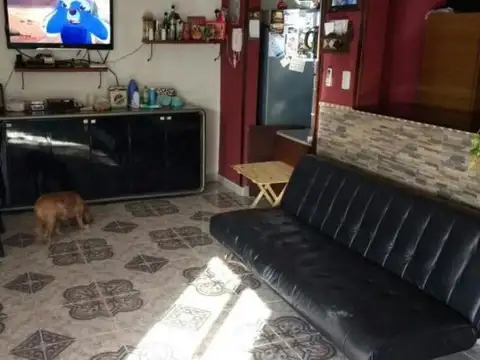 Depto Tipo Casa en Venta en Lomas Del Mirador, USD 132.000