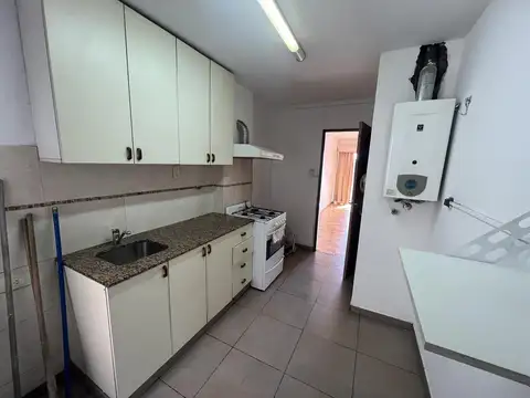 Departamento en Alquiler en Rosario, $ 700.000