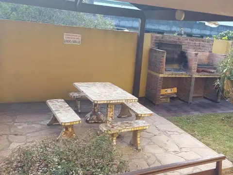 COCHERA EN VENTA ,ZONA CENTRO VILLA GESELL
