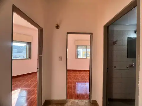 Tres ambientes Depto