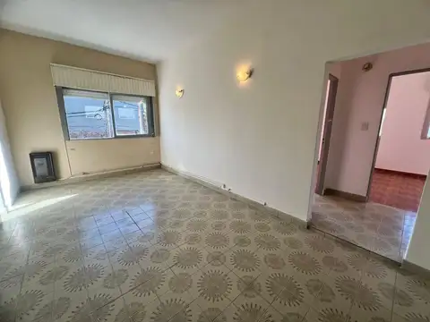 Azopardo 4910 , Piso 1
