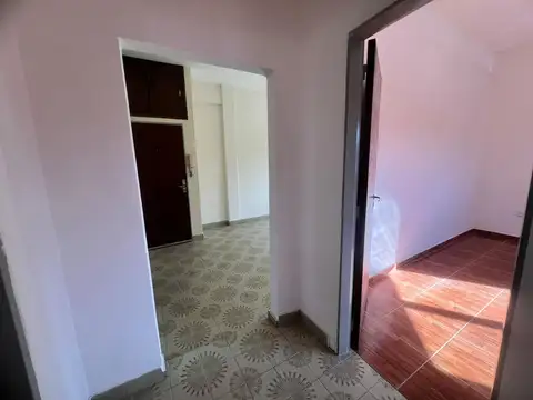 Depto Tipo Casa en Alquiler de 3 ambientes