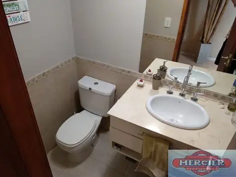 Casa en Venta al Este