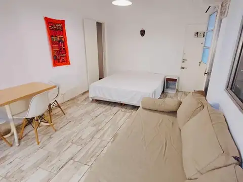 VENTA MONOAMBIENTE EN ALMAGRO