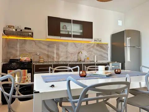VENTA - Casa 2 dormitorios Roldan