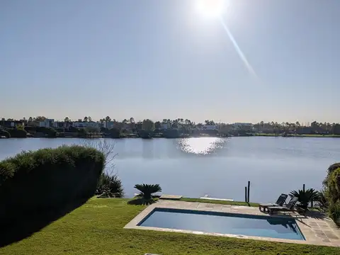 Casa en alquiler, 6 ambientes, a la laguna, en Talar Del Lago II, Pacheco, Tigre