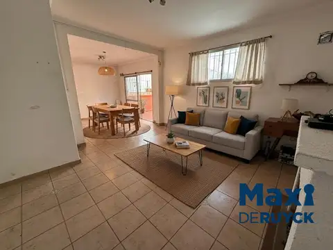 3 ambientes Quilmes Centro, planta alta