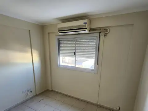 Departamento en Alquiler en Ampliación Las Palmas, $ 700.000