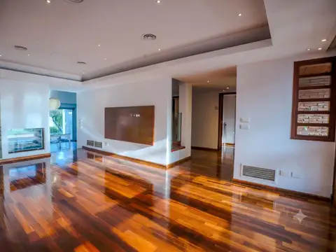 Casa en Venta en Barrio Norte, USD 369.000