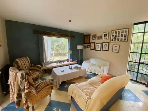 Casa en Venta en Los Robles del Monarca, USD 250.000