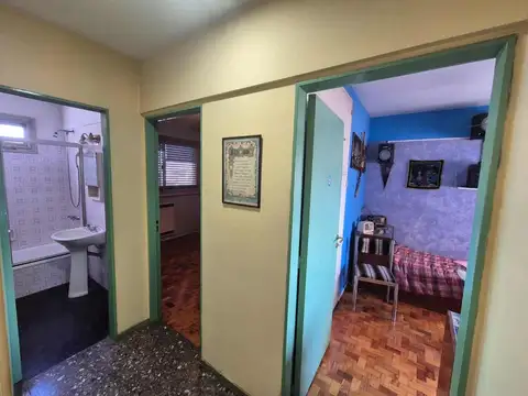 DEPARTAMENTO SEMIPISO 3 AMBIENTES  BARRACAS