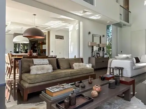 Casa en Pilar