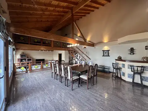 Casa en Venta de 5 dormitorios