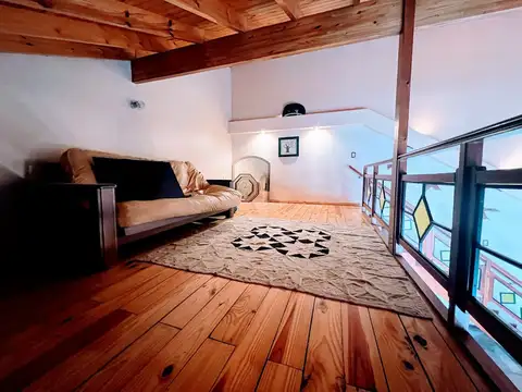 Casa 15 ambientes con 5 baños