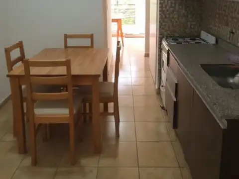 Departamento 2 amb Sarandi Con balcon