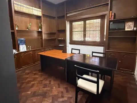 Zona Monumento Casa para oficinas