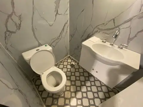 LOCAL COMERCIAL A ESTRENAR EN LOMAS DE ZAMORA