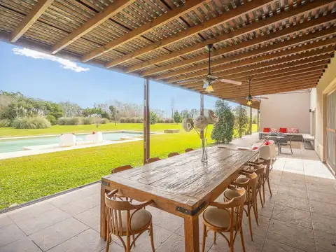 Casa en Venta de 5 dormitorios