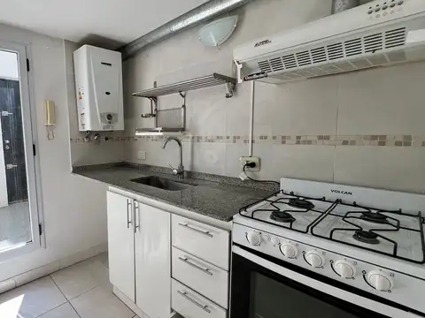 Depto Tipo Casa en Alquiler de 2 dormitorios