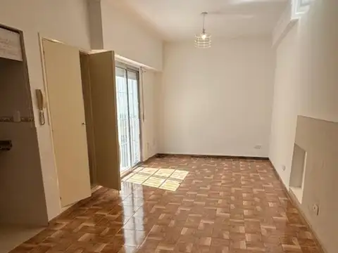 Planta Baja con patio, bajas expensas