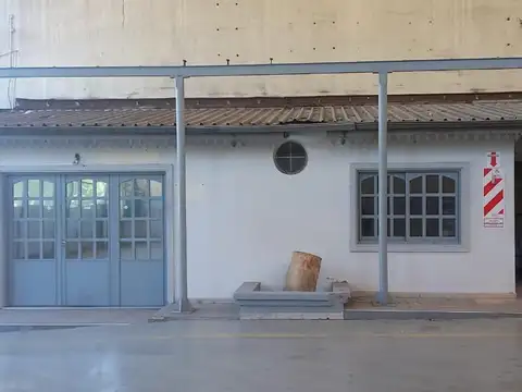 Local en Venta en Villa Martelli, USD 900.000