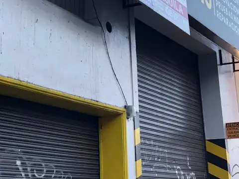 Local en Venta Via Púb.