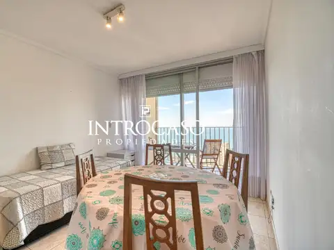 B. Maritimo Patricio Peralta Ramos al 2800