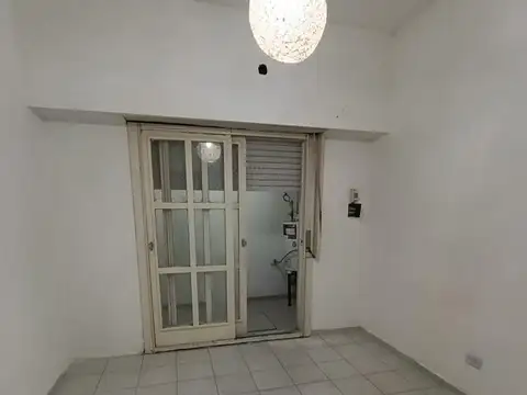 Depto Tipo Casa 2 ambientes con 1 baño