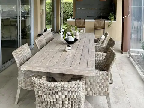 Casa en Alquiler en Barrancas de Iraola, USD 2.000